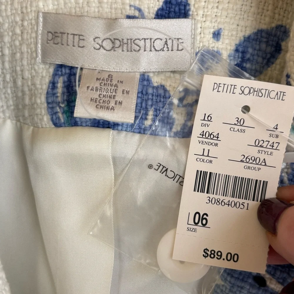 Petite Sophisticate-NWT Size 6 stunning woven cotton floral blazer. Lined. New! - Picture 4 of 16